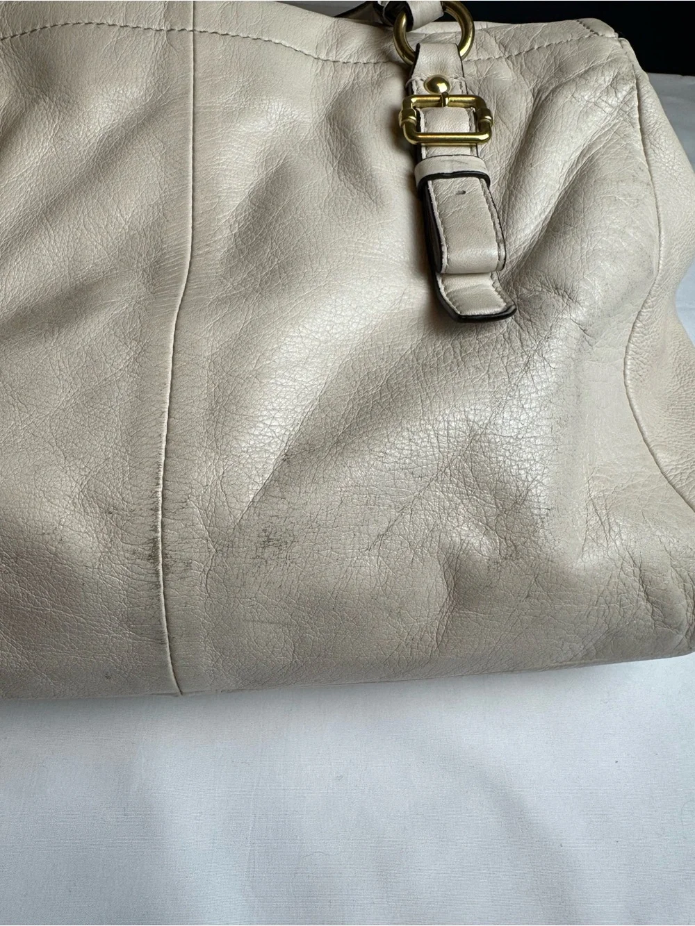 Authentic Coach Madison Flap Carryall – Style 18621